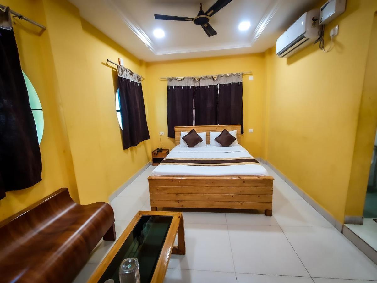 Le Hotel Host Tiruchirappalli Экстерьер фото